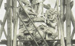 Sousoší sv. Jana Xaverského - Český svět 13.12.1912