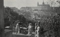 Glorieta Schonbornské zahrady - Světozor 08.05.1914 