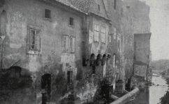 domy u vody před asanací - Český svět 23.01.1914 